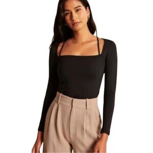 Abercrombie Soft A&F Collection Strappy Long Sleeve Cropped Top ❄️